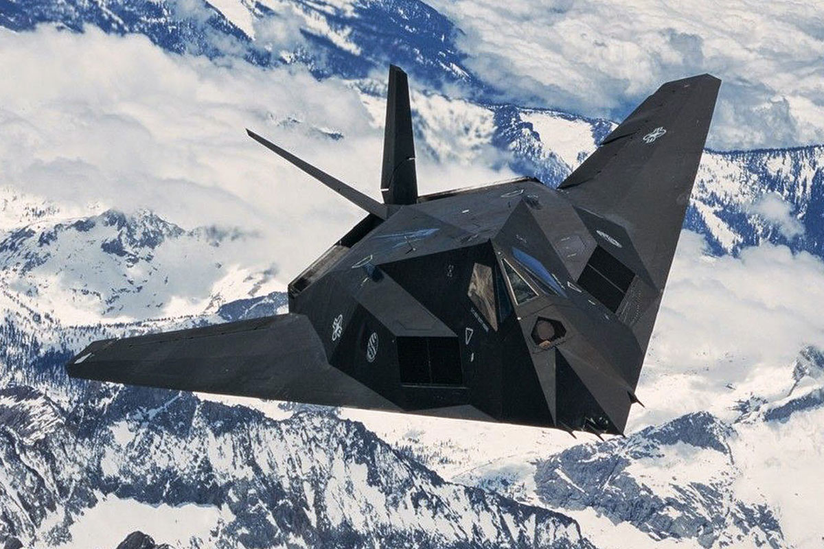 Lockheed Martin F-117 Nighthawk – Swiss Model Kits